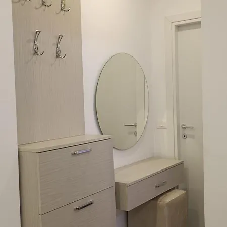 The Twins Nr25 Durres